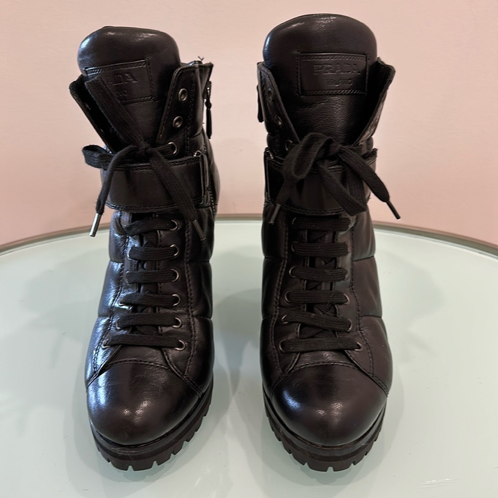 Prada Black Leather Ankle Lace up Boots Side Zip Closure Size 8